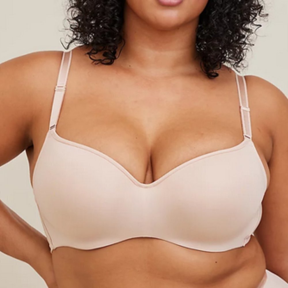 Torrid Full Coverage Balconette Lightly Lined Smooth 360* Back Smoothing Bra 54b
